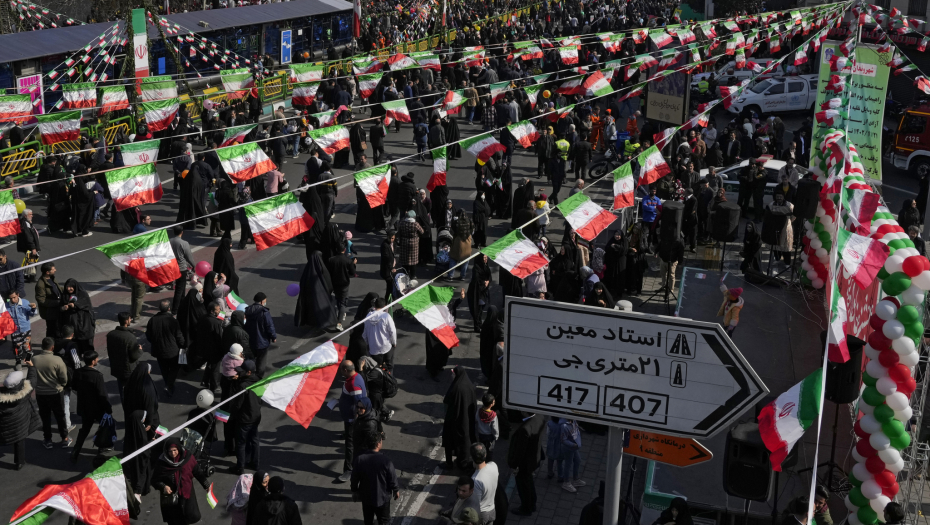 "SMESTA NAPUSTITE IRAN" Nemačka upozorila svoje građane: Čim krene rat počeće da vas hapse