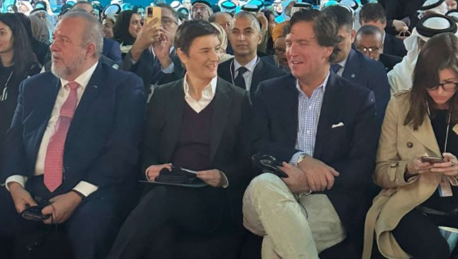 TAKER KARLSON DOLAZI U SRBIJU Brnabić: Sviđa mu se naša zemlja i ima posebno poštovanje za predsednika Vučića