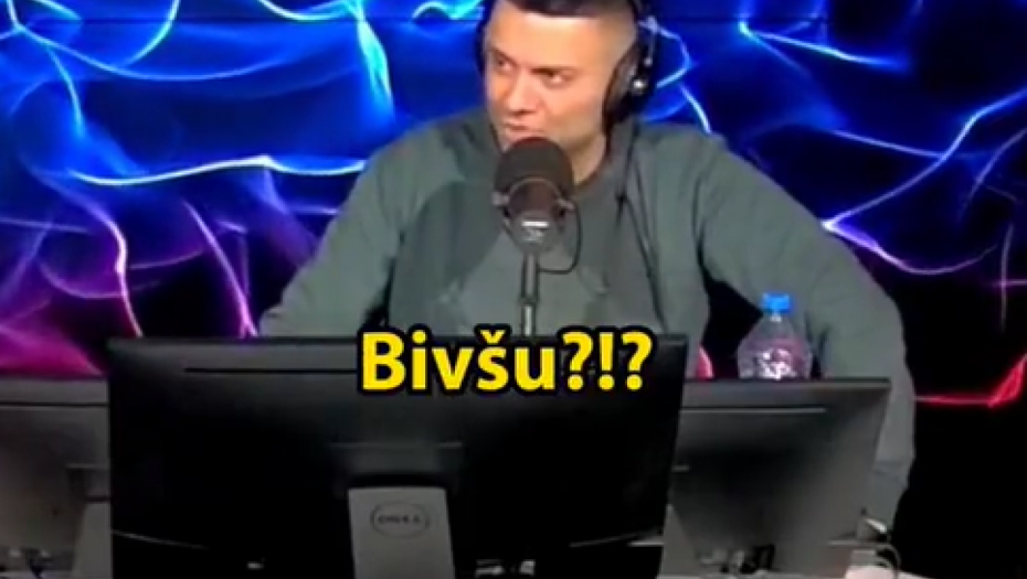 LJUDI SLUŠAJU I NE VERUJU Muškarac se uključio u emisiju na radiju, pa šokirao CELU SRBIJU (VIDEO)