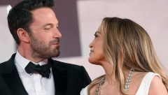 HOROSKOP ZA 15. FEBRUAR Blizancima zavidne kolege prave haos, Ovan gazi svoje principe zbog ljubavi, Strelca nervoza izjeda