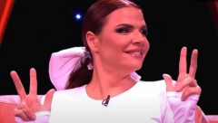 HRVATICA DIGLA TRI PRSTA Nakon najave u emisiji uživo, pevačica sve šokirala potezom!