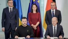 ZELENSKI PREVAREN Šolc i Makron nisu ispunili obećanje, potpis nema značaj