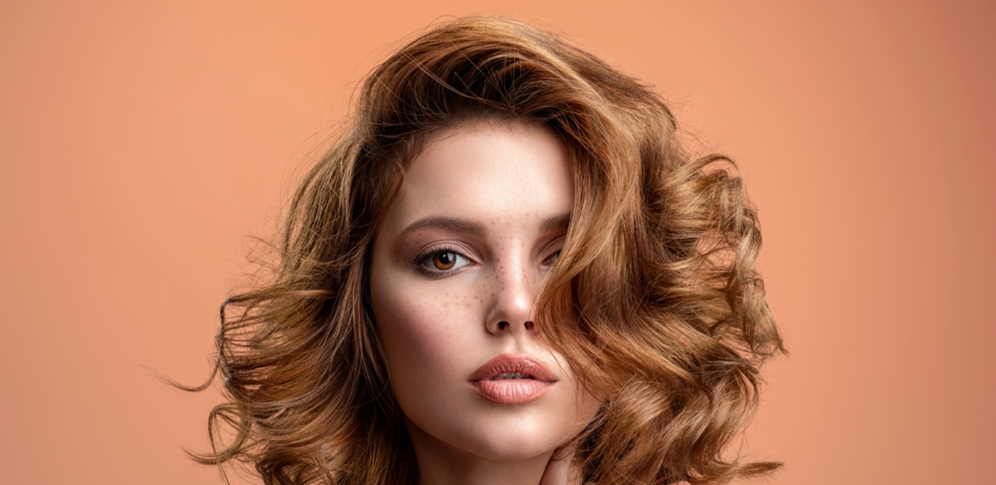 TRIK ZA BUJNU KOSU Povećajte volumen na lak način, žene su oduševljene, deluje čak i na tankoj dlaci