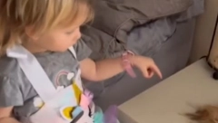 DEVOJČICA JE UZELA MAKAZE I OŠIŠALA SE Mamina reakcija je zapanjila ljude, većina nikada to ne bi uradila!