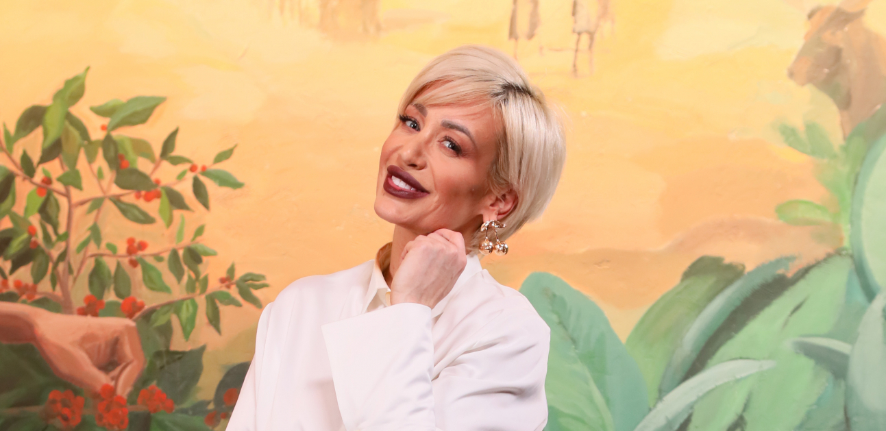 OTKRIVENO GDE SE NALAZI DUŠICA JAKOVLJEVIĆ! Voditeljka napustila Srbiju, a društvo joj pravio ovaj muškarac!