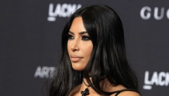 MODNI PROMAŠAJ GODINE Kim Kardašijan u bizarnoj odevnoj kombinaciji, svi se pitaju šta joj se desilo