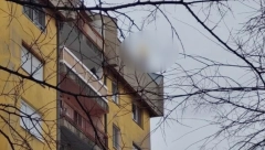 MUŠKARAC SE UBIO SKOKOM SA ZGRADE U SUBOTICI Pokušali su da ga spasu, ali je ipak skočio