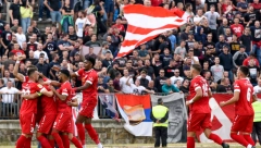 U KRAGUJEVCU SE OSEĆA MIRIS EVROPE Radnički srušio Spartak