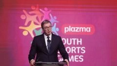 "NIKADA SE NE PREDAJTE DOK UTAKMICA TRAJE, UVEK MOŽETE DA POBEDITE" Predsednik Vučić čestitao novom ambasadoru Sportskih igara mladih, dao odlične savete mališanima: Deco, družite se