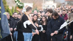 "BIO SI NAŠ HEROJ I TVOJA LJUBAV NAS JE ODRŽAVALA U ŽIVOTU" Bolne reči sestre Milice ubijenog MMA borca