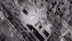 ŽESTOKA DETONACIJA NA FRONTU Ukrajinsko vozilo uništeno do temelja (VIDEO)