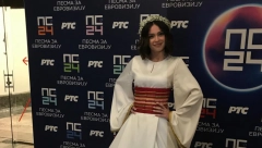 OVO JE TAČAN TEKST PESME "GNEZDO ORLOVO" Breskvica otpevala patriotsku numeru koja krije snažnu poruku