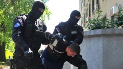 UŽAS NA GRADILIŠTU U BEOGRADU! Tukao čoveka dok se nije onesvestio, zadobio teške povrede