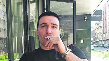 BRAŠNJOVIĆU ODREĐEN PRITVOR Juče iz Španije prebačen u Srbiju