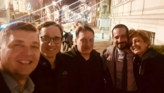 ŽELE MAJDAN I NOVI PETI OKTOBAR: Đilasovci angažovali ovog eksperta za obojene revolucije!