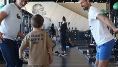 NOLE TRENIRA PUNOM PAROM PRED INDIJAN VELS Đoković objavio snimak iz teretane, društvo mu pravi sin Stefan (VIDEO)