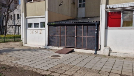 "ŠOKIRANI SMO! OBILI SU VRATA NA KROVU I SKOČILI ZAJEDNO! NISU ODAVDE" Komšije užasnute tragedijom koja se dogodila u njihovoj zgradi u Novom Sadu (FOTO +VIDEO)