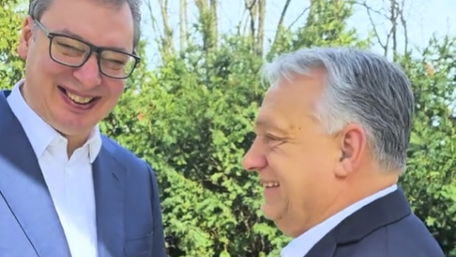 ĆEVAPČIĆI ILI GULAŠ? Vučić sa prijateljem Orbanom odgovara na pitanja u igri "ili ili" - OVO IH JE NASMEJALO DO SUZA (VIDEO)