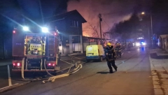 STRAVIČAN POŽAR U PORODIČNOJ KUĆI: Unutra bila sva porodica sa DECOM