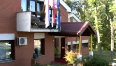 DVE DEVOJČICE NESTALE U SREMSKOJ KAMENICI Od 21. februara se ne zna ništa o njima? Policija na nogama