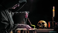 ONI SU MEĐU NAMA Satanisti sve više vrbuju mlade o čemu svedoče brojna ubistva i samoubistva