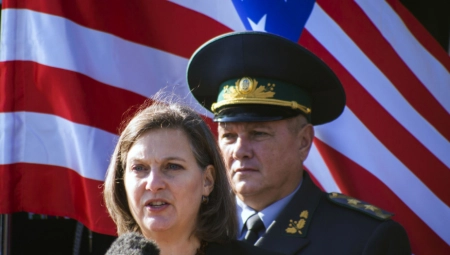 ODLAZAK "JASTREBA" AMERIČKE SPOLJNE POLITIKE Šta to znači za Vašington?
