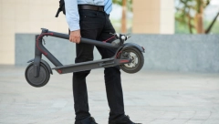 VOZAČ TROTINETA ISKLJUČEN IZ SAOBRAĆAJA ZBOG ALKO-TESTA Vrhunac je spisak prekršaja koje je napravio