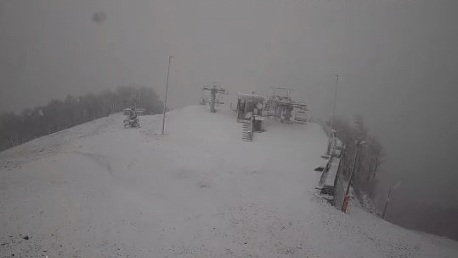 JAKO NEVREME POGODILO HRVATSKU Upaljen žuti meteoalarm: Pored snega i kiše padao i GRAD (VIDEO)