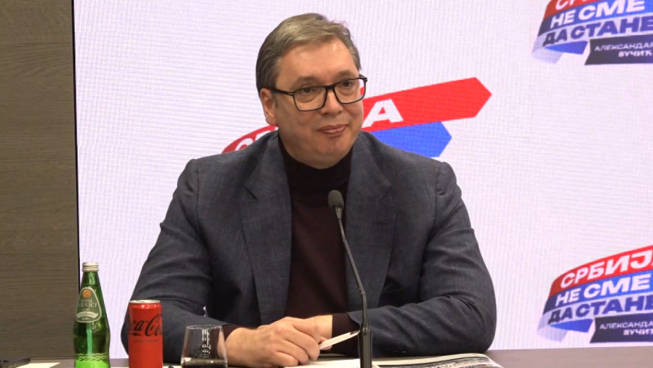 ZNATE KOJI SU NALOG DOBILI? Vučić o opozicionim novinarima: Sve će da pitaju, ali mene ništa - jer znate kako se to završi!