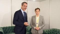 "TEŽAK DAN JUČE, JESTE LI DOBRO?" Premijerka se sastala sa Micotakisom, a evo zašto ga je baš ovo pitala