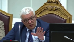 MANDIĆ: Izbor jednog vršioca dužnosti ne treba da uruši većinu, razgovorom do rešenja