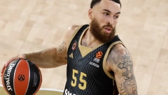 DETONACIJA SPREMNA DA PUKNE Majk Džejms pojačava crveno-bele