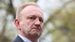 PARAJU SE KO ŠAV NA ČARAPI Otkrivamo ko sledeći napušta Đilasa posle Ane Stevanović, Pavla Grbovića, sekretara SSP iz Niša...