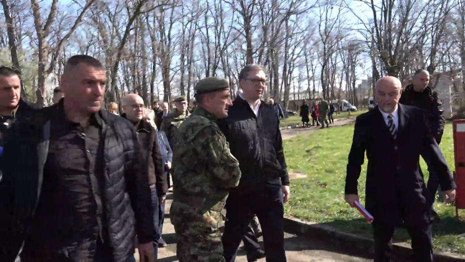 VUČIĆ O PROIZVODNJI DRONOVA SAMOUBICA: Država će uložiti još više novca, ovo su ciljevi