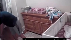 OTAC SE OKRENUO DA DOHVATI ODEĆU ZA BEBU Trenutak kasnije desilo se nešto zastrašujuće! (VIDEO)