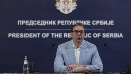 LAJČAK STIŽE KOD VUČIĆA Sastanak sutra u 18 časova