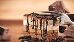 FENOMENALNA ČOKOLADNA TORTA Slatka fantazija kakvu do sada niste jeli, a topi se u ustima