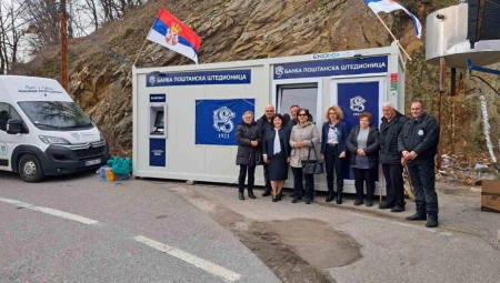 SRBI NA KiM NA RUBU EGZISTENCIJE Priština od danas jako radi na ukidanju dinara - 1 grana na najjačem udaru