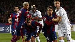 POZNATA JOŠ DVA UČESNIKA ČETVRTFINALA Barselona lako sa Napolijem, Arsenal posle penala do prolaska među osam najboljih