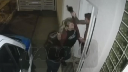 MIONIN BIVŠI GURNUO DEVOJKU? Pojavio se snimak sa sigurnosnih kamera, sukob usred noći!