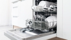 PRLJAVO POSUĐE I NAKON PRANJA? Evo 7 razloga zašto vaša mašina za sudove ne radi kako treba, rešite problem za čas