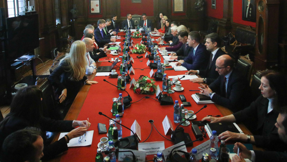 OGLASILA SE NBS Počeli razgovori misije Međunarodnog monetarnog fonda sa delegacijom Srbije (FOTO)