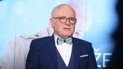 ŽELJKO SAMARDŽIĆ BOLUJE OD NEIZLEČIVE BOLESTI Pevač otkrio ko mu je najveća podrška: Krenuo sam sa terapijama!