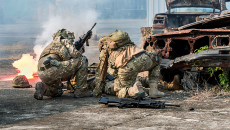 POGLEDAJTE ŠTA SE DEŠAVA NA GRANCI SA RAFOM Stigle smrtonosne kopnene "zveri" (FOTO/VIDEO)