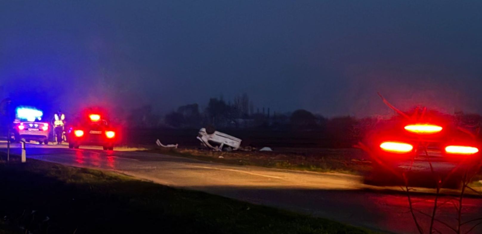 STRAVIČAN PRIZOR, DVA TELA LEŽE NASRED NJIVE Prve slike užasa kod Temerina (FOTO)