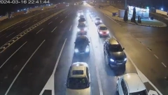 TERETNJACI NA BATROVCIMA ČEKAJU I DO 8 SATI! Evo kakva je situacija za putnička vozila na  graničnim prelazima (FOTO)