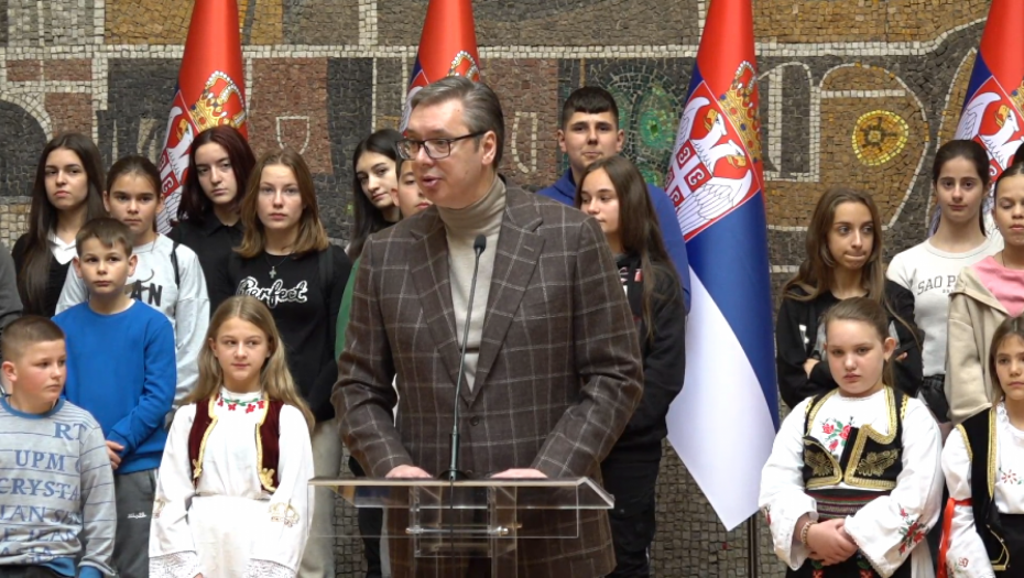 "POGROM TRAJE I 20 GODINA KASNIJE" Vučić poslao jasnu poruku deci sa KiM: Beograd je vaš glavni grad