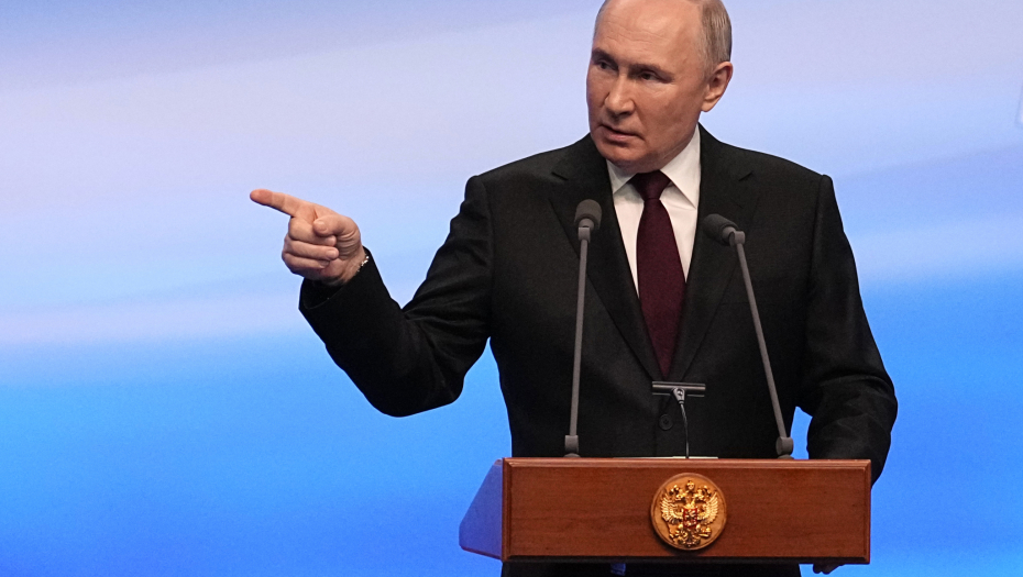 PUTINOVA BRUTALNA PRETNJA SAKAŠVILIJU: 'Obesiću ga za ja**!'