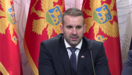 DA LI ĆE SUTRA BITI IZGLASANA REZOLUCIJA O JASENOVCU ILI JE TO JOŠ JEDNA LAŽ CRNOGORSKOG PREMIJERA? Iz poslednje izjave Spajića možemo naslutiti da se sprema nova BRUKA