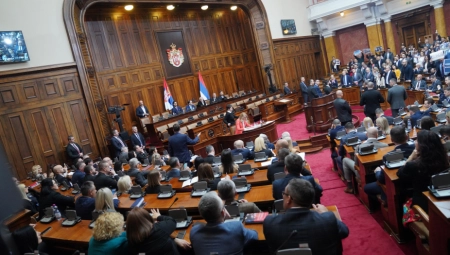 BORA SOLUNAC VILENI PO SKUPŠTINI Opozicija ne želi pristojnu sednicu